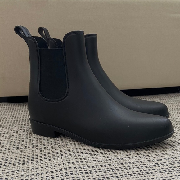 Rubber Chelsea boots size 7 - Picture 1 of 5